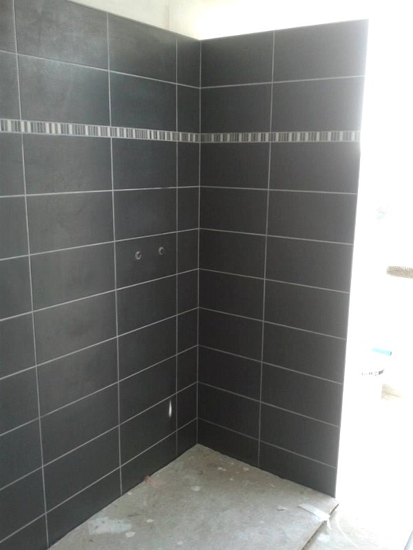 Aménagement de combles ​- Création d’un espace salle de bain avec douche